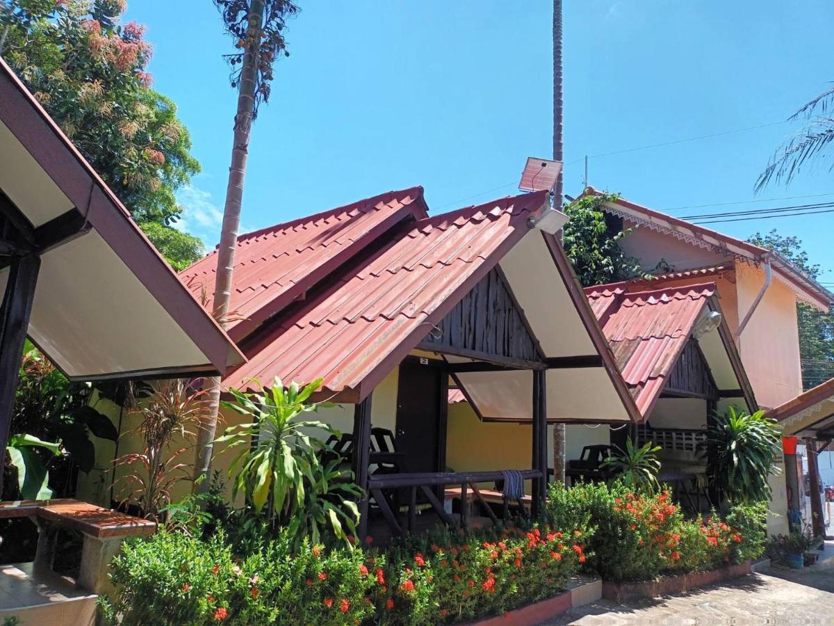Ssp Bungalow Trat Eksteriør bilde