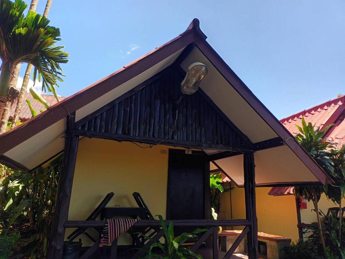 Ssp Bungalow Trat Eksteriør bilde