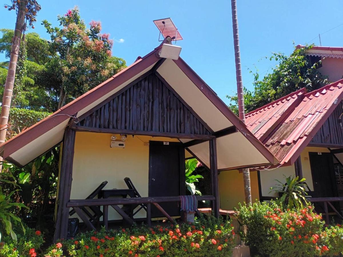 Ssp Bungalow Trat Eksteriør bilde